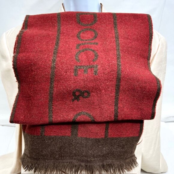 #1  ,  Vintage Dolce & Gabbana wool scarf for both men or women in burgundy brow - Picture 6 of 9